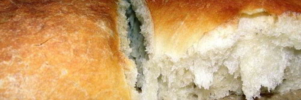 Домашний, белый хлеб