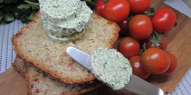 французский хлеб с ветчиной