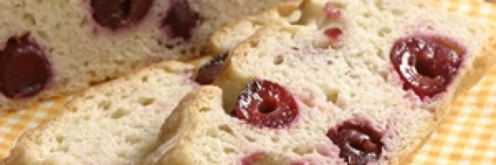 Хлеб с вишней