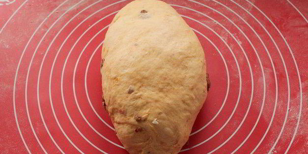 хлеб с вялеными помидорами