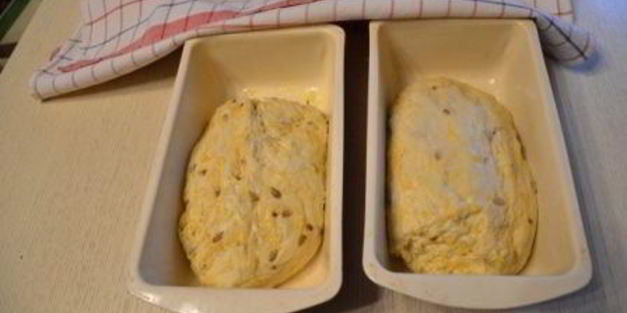 оливковый хлеб с тыквой и семечками