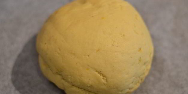 пасхальный плетеный сладкий хлеб шесть волокон