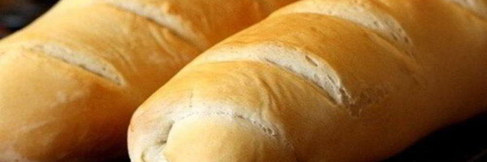 Пышные батоны на кефире