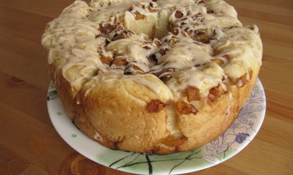 Рецепт сдобный хлеб с персиком и карамелью