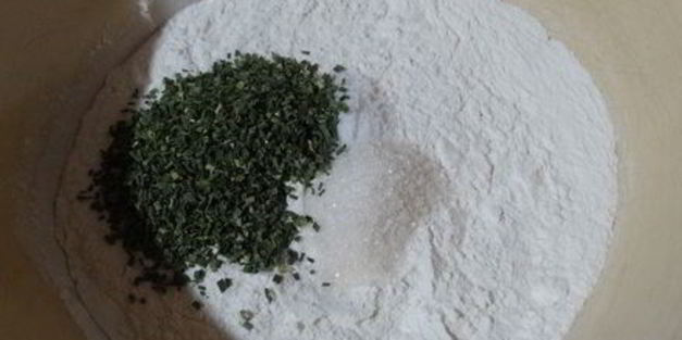 сметанный хлебушек с зелёным луком