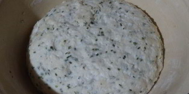 сметанный хлебушек с зелёным луком