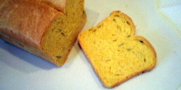 тыквенный хлеб с зеленым луком