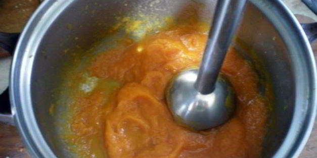 тыквенный хлеб с зеленым луком