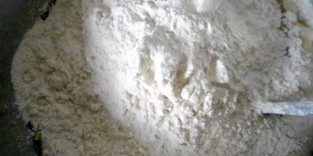 тыквенный хлеб с зеленым луком