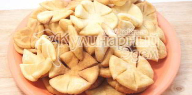 хворост хрумка