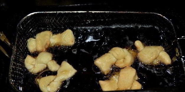 хворост узелки