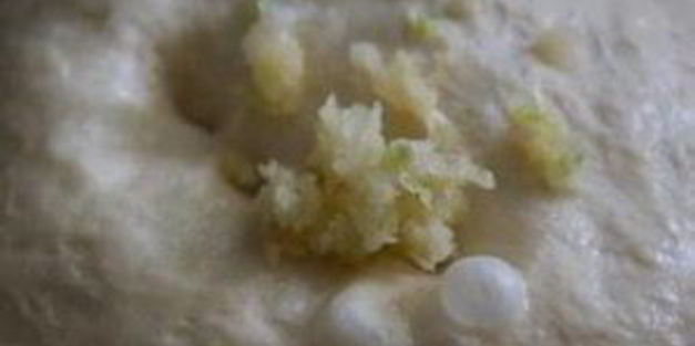 чесночные лепешки наан