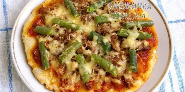 домашние творожные лепешки с мясом, овощами и сыром