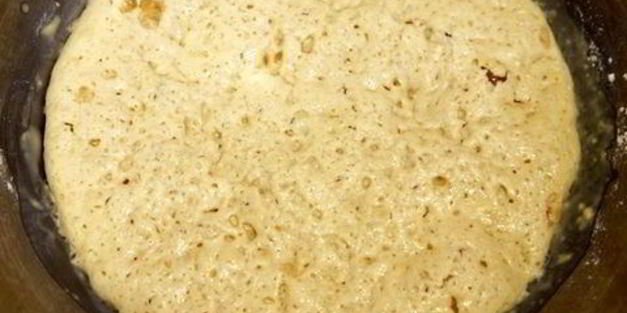 фокачча из гречневой муки с персиками