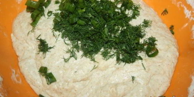 хлебные лепешки в духовке с луком и укропом