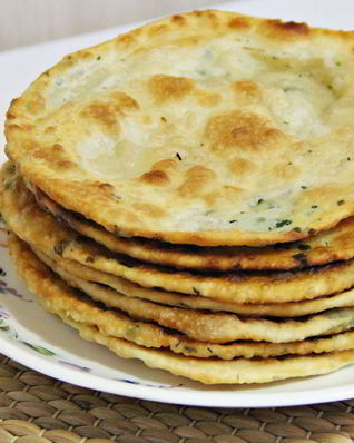 Китайские лепешки с зеленью