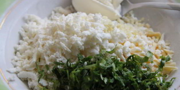 лепешка из творожного теста с сыром