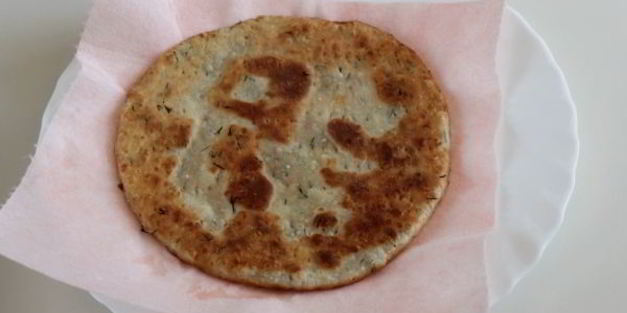 лепешки на кефире с сыром и зеленью