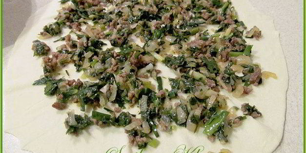 лепешки по-дунгански с мясом и зеленью