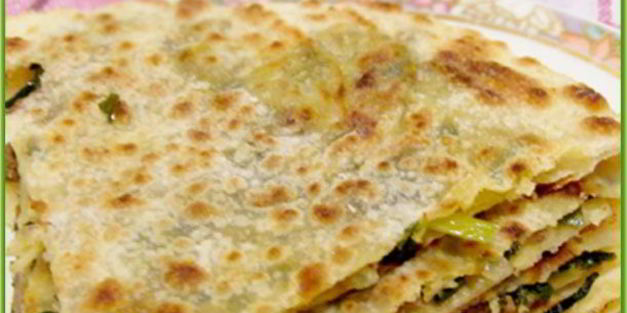 лепешки по-дунгански с мясом и зеленью