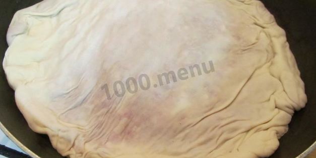 лепешки с фаршем на сковороде