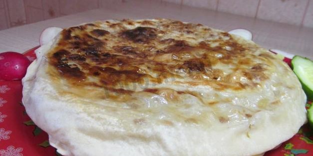 лепешки с фаршем на сковороде