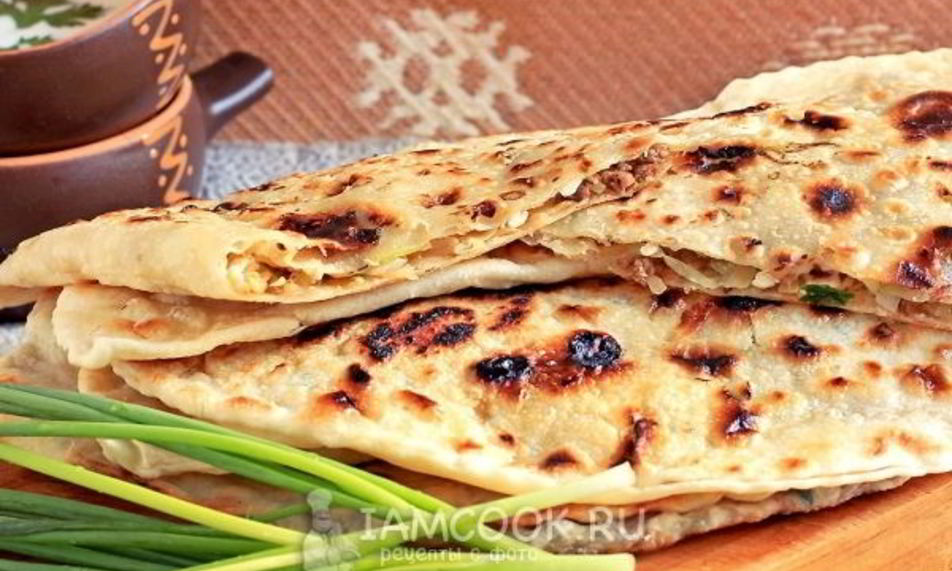 Рецепт лепешки с начинкой на сковороде