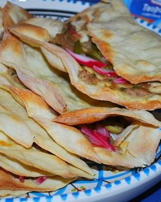 Лепешки с сыром и фаршем