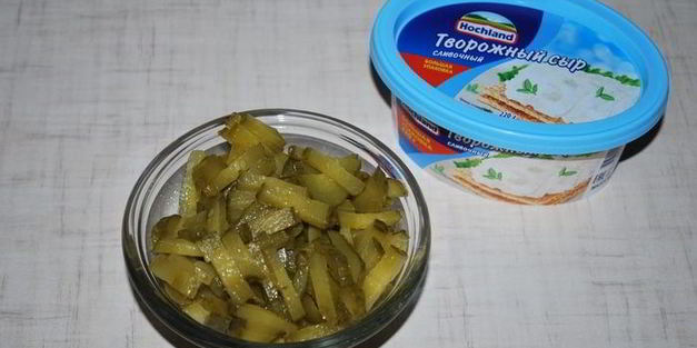 лепешки с сыром и фаршем