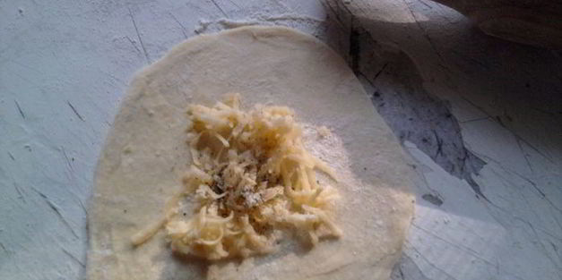 лепешки с сыром
