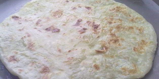 лепешки с творогом, адыгейским сыром и картофелем