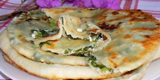 осетинские лепешки с черемшой и сулугуни по-сибирски