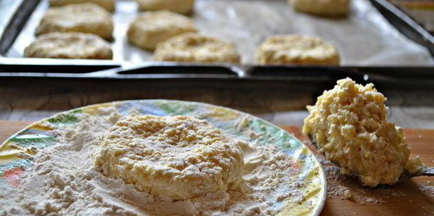 пшенно-творожные лепешки, запеченные в духовке к завтраку