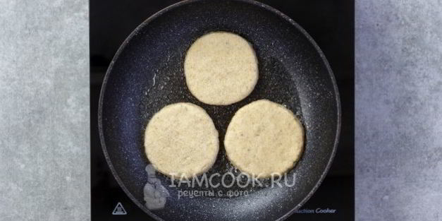 сладкие лепешки на сковороде