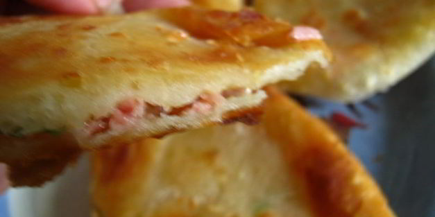 сырные лепешки с начинкой