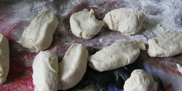 сырные лепешки с начинкой