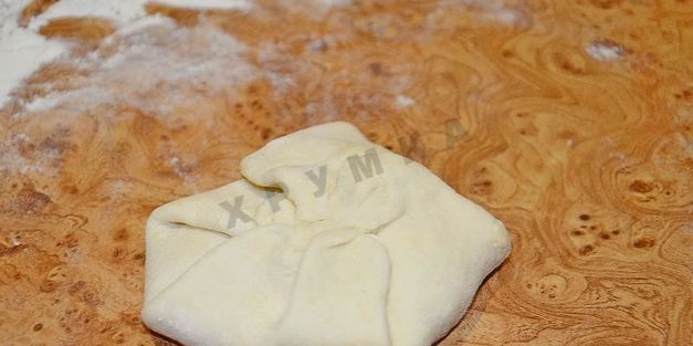 сырные лепешки с ветчиной