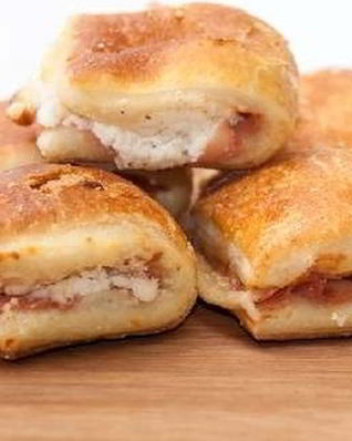 Сырные лепешки