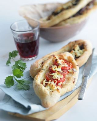 Турецкие лепешки с начинкой