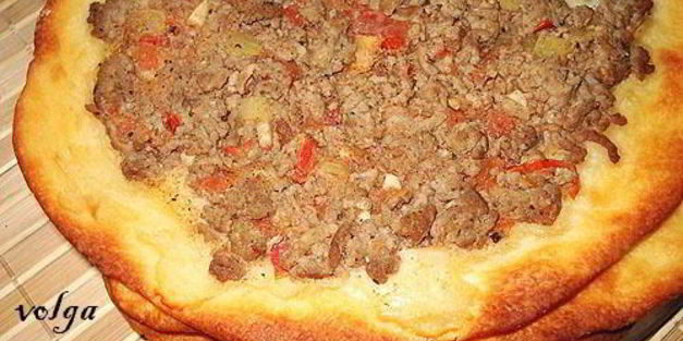 творожные лепешки с мясной начинкой