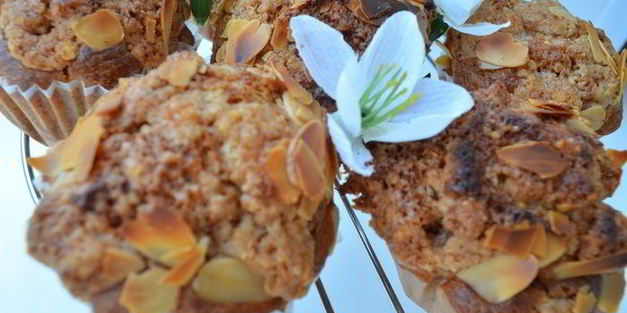 абрикосовые маффины с миндальным штрейзелем