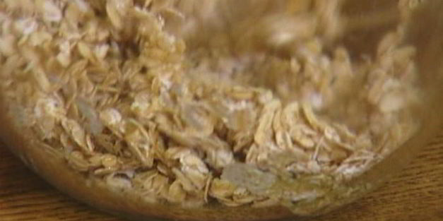 банановые маффины с овсяными хлопьями и медом