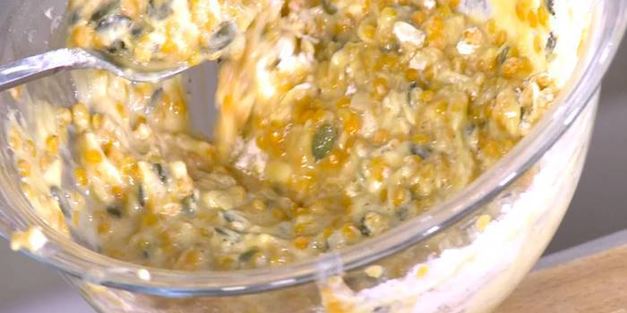 чечевичные маффины с семечками и миндалем