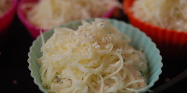 картофельные маффины с лососем и зеленью