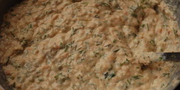 картофельные маффины с лососем и зеленью