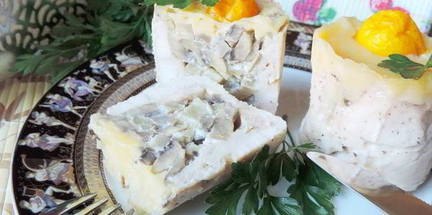 куриные маффины с грибной начинкой