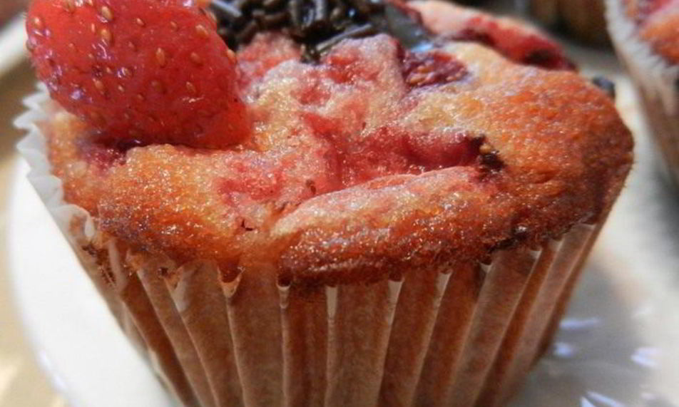 Рецепт маффины с ягодами и орехами