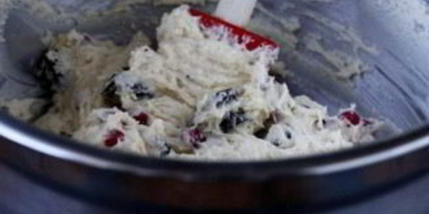 маффины со смородиной