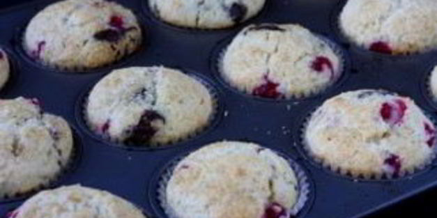 маффины со смородиной