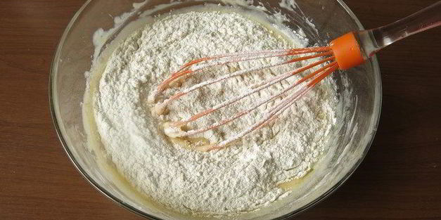 маффины со смородиновой заливкой